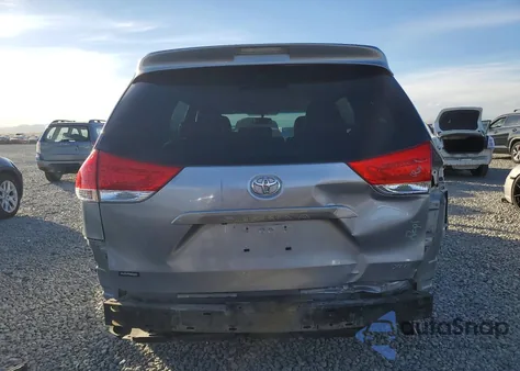 2011 Toyota Sienna Xle from USA, damaged, VIN 5TDYK3DC7BS008437